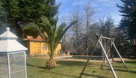 Gran Parcela con casa patronal a pasos de la ruta