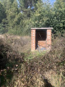 Gran Parcela con casa patronal a pasos de la ruta